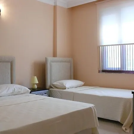 Aparthotel Velis Apart *