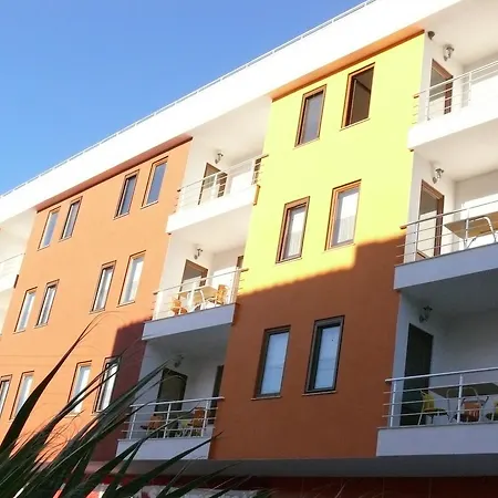 Velis Apart Aparthotel