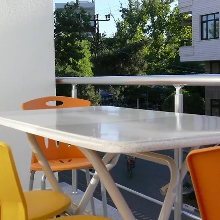 Aparthotel Velis Apart *